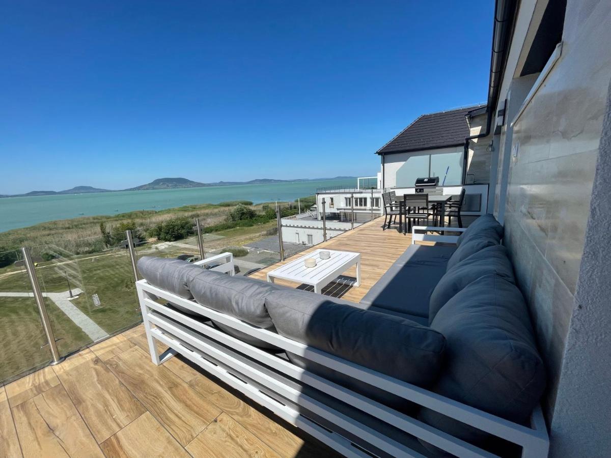 Fenyves Beach Apartman Delux Balatonfenyves Exterior foto